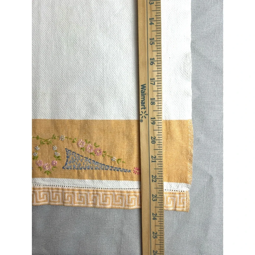 Vintage Embroidered Handtowel Yellow White Cotton 24 x 12.5 Kitchen Linen Floral